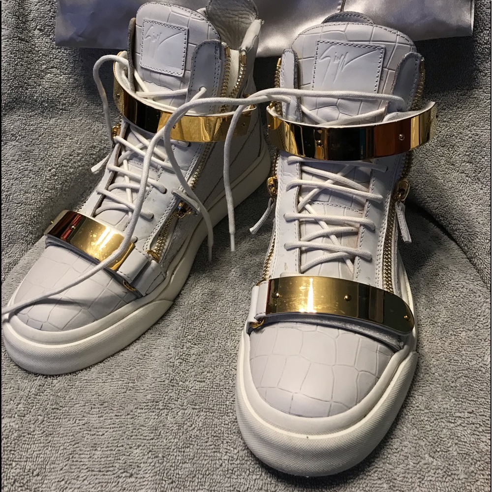 Giuseppe zanotti tennis shoes made in Italy